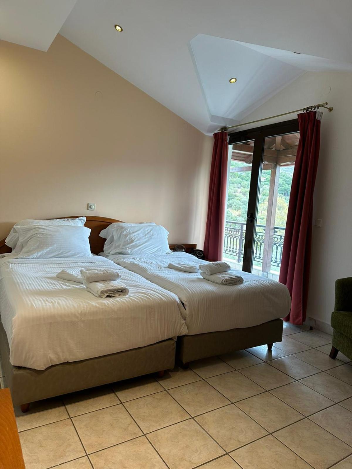 Pyrgos Hotel Ouranoupoli Room photo