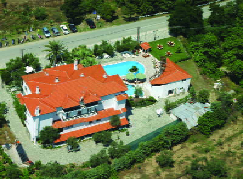 Pyrgos Hotel Ouranoupoli Exterior photo